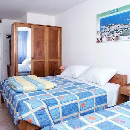 Apartment 3007a *